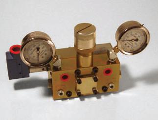 DR4型液動換向閥.JPG